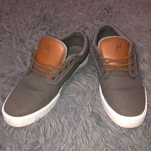 Men’s Etnie’s Jameson 2 Eco Grey/Brown Skate Shoes